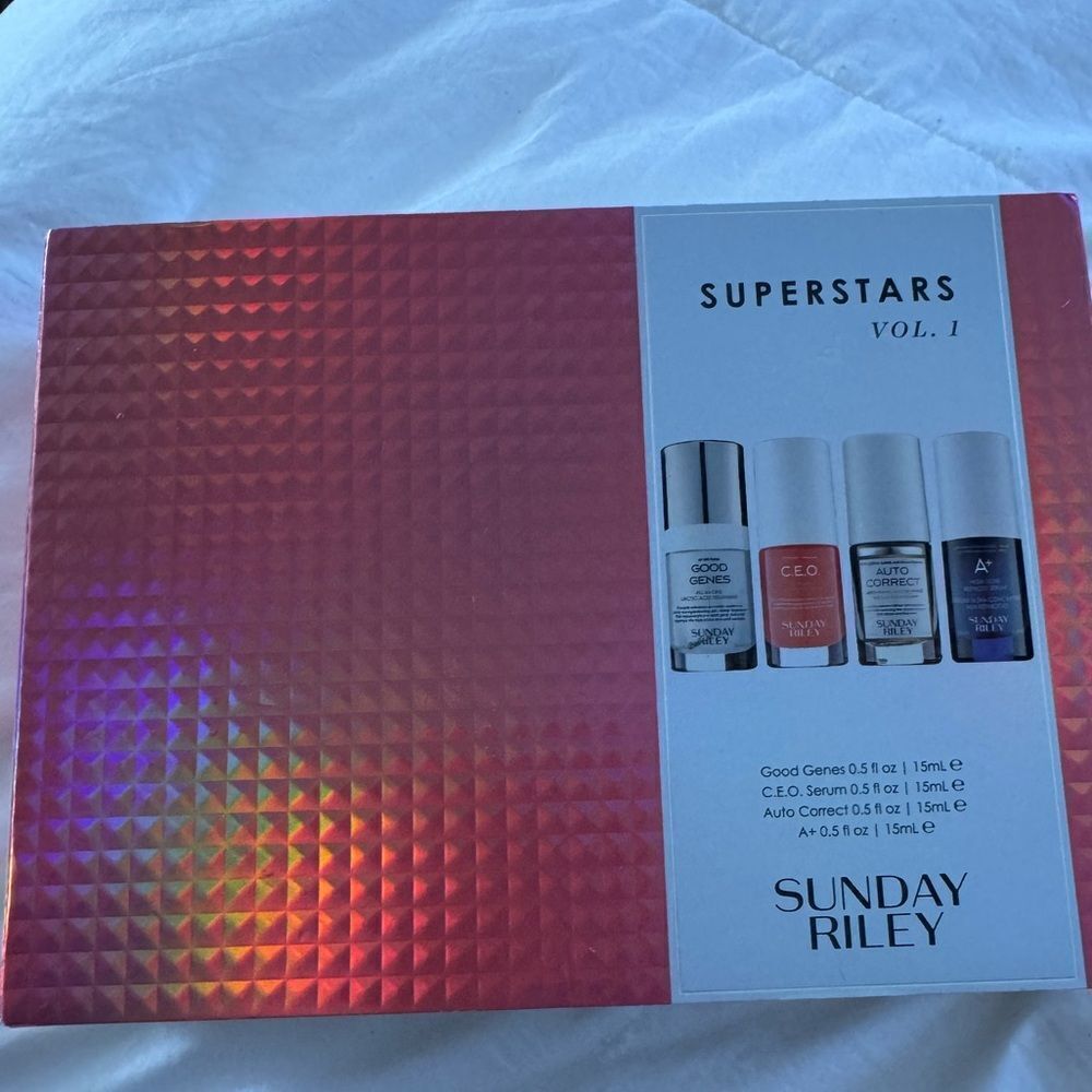 Sunday Riley Superstars Vol 1 - Picture 2 of 4